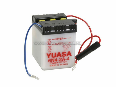 Accu 6 volt 4 ampere, C50, CB50, zuur accu, Yuasa